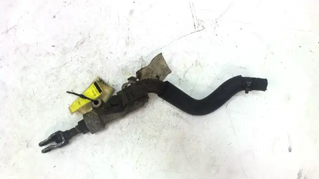 Rear brake master cylinder  Honda VFR 800 I 1998 - 2001