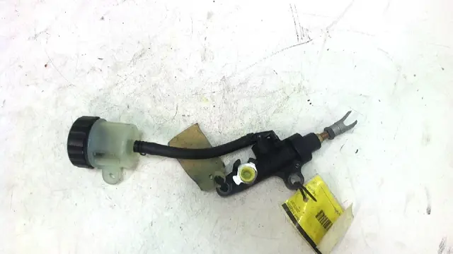 Rear brake master cylinder  Yamaha YZF R1 2002 - 2003