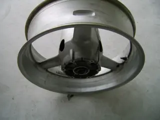 Rear wheel Yamaha YZF R6 1998 - 2002