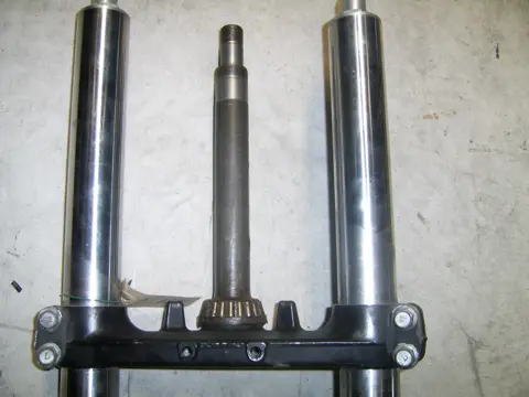 Steering stem Kawasaki ZZR 1100 1990 - 1992