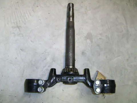 Steering stem Yamaha FZR 1000 1987 - 1988