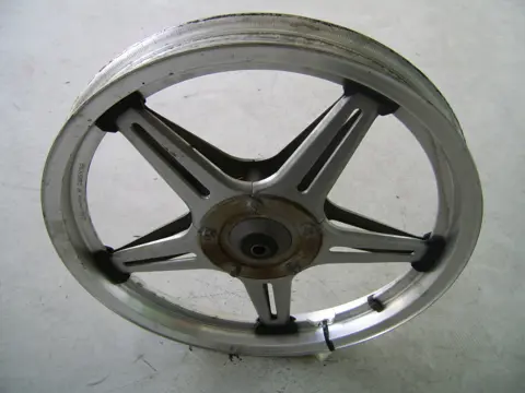 Front Wheel Honda CB 400 1978 - 1984