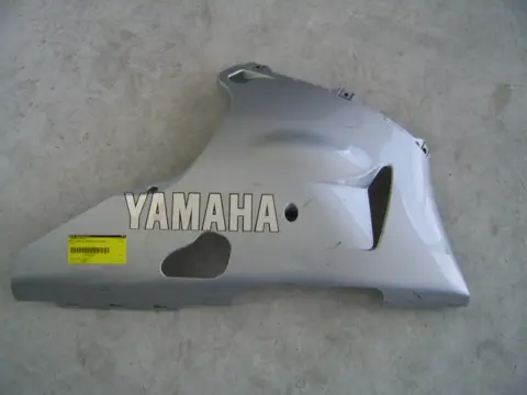 Cowl lower right Yamaha YZF R1 1998 - 1999
