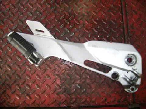 Main step holder right Honda TRANSALP 2000 - 2007