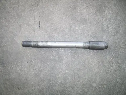 Axle front Honda TRANSALP 2000 - 2007