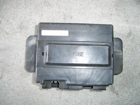 Fuse box Kawasaki ZZR 600 1990 - 1992
