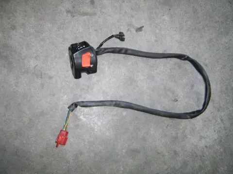 Handlebar switch assy right Yamaha TDM 1996 - 2000