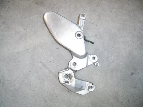 Main step holder right Yamaha YZF 600 Thundercat 1996 - 2003