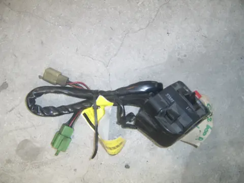 Handlebar switch assy right Kawasaki GPX 600 1988 - 1994
