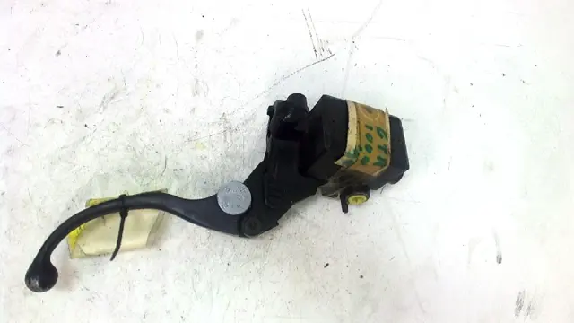 Front brake master cylinder  Kawasaki GTR 1000 1986 - 2003