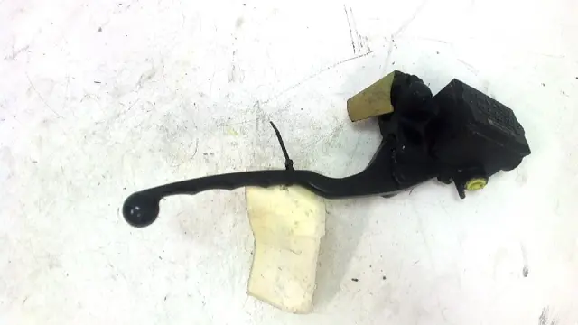 Front brake master cylinder  Kawasaki GTR 1000 1986 - 2003