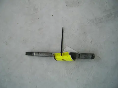 Axle front Honda VT 500 1983 - 1986