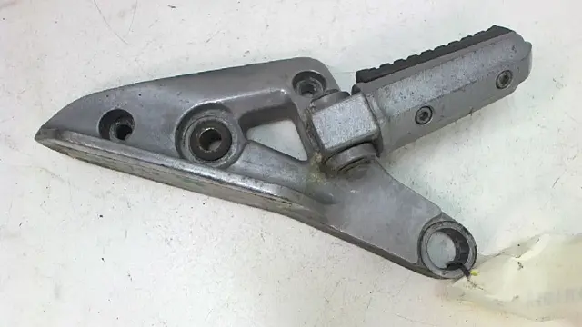 Pillion step left  Kawasaki VN 700  750 1986 - 1993