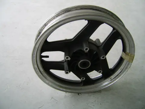 Front Wheel Honda VF 700  750 F 1982 - 1985