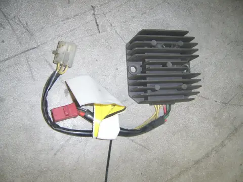 Regulator rectifier  Honda CX 500 1977 - 1985
