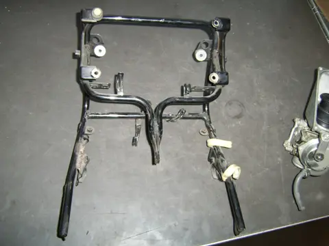 Stay upper cowl Honda VF 750 F 1983 - 1985