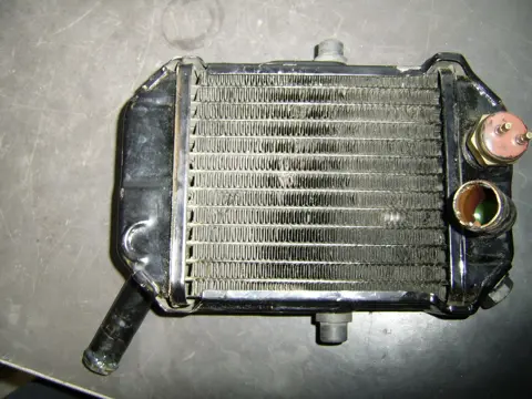 Radiator Honda VF 750 F 1983 - 1985