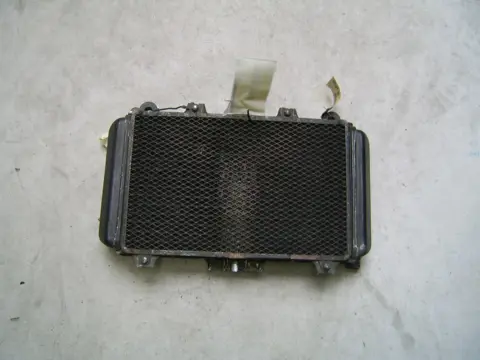 Radiator Kawasaki GPZ 600 1985 - 1987