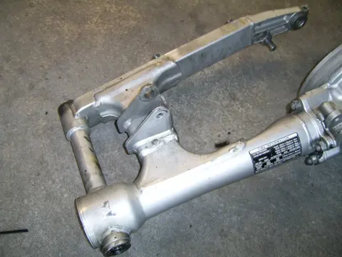 Swingarm Honda Deauville 650 - 700 1998 - 2001