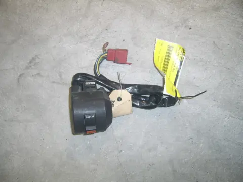 Handlebar switch assy right Honda VF 500  1984 - 1985