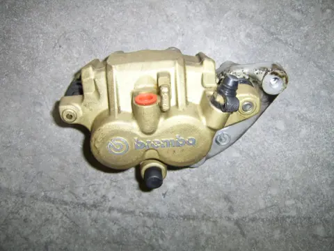 Brake caliper Honda Deauville 650 - 700 1998 - 2001