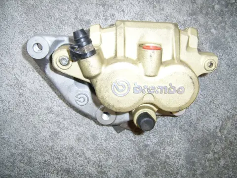 Brake caliper Honda Deauville 650 - 700 1998 - 2001