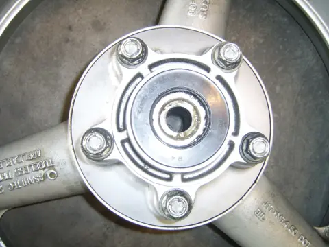 Driven flange Suzuki SV 650 1998 - 2002