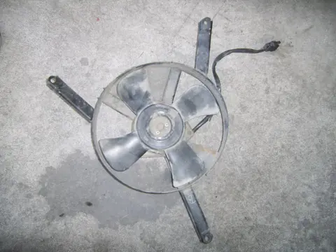Fan Suzuki GSX R 750 1994 - 1995