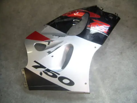 Cowl right Suzuki GSX R 750 1996 - 2000