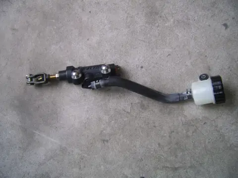 Rear brake master cylinder  Yamaha FAZER 1000 2006 - 2009
