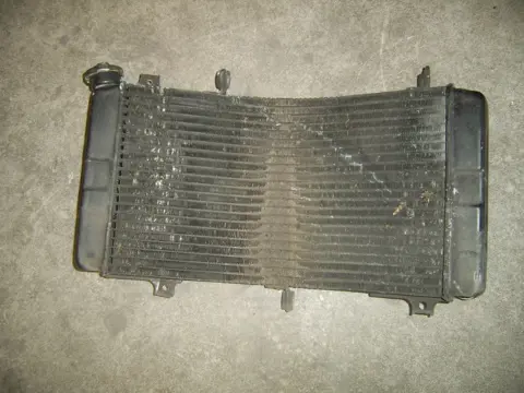 Radiator Suzuki GSX R 750 1996 - 2000
