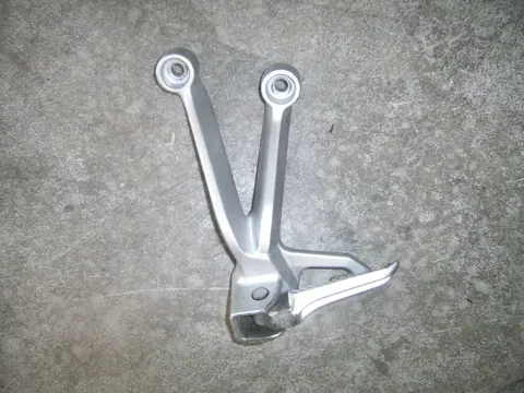 Pillion step left  Suzuki GSX R 1000 2003 - 2004