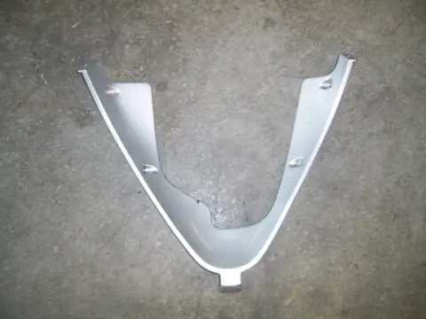 Cowl V shape under Overig Onbekend Unknown 2000 - 2001