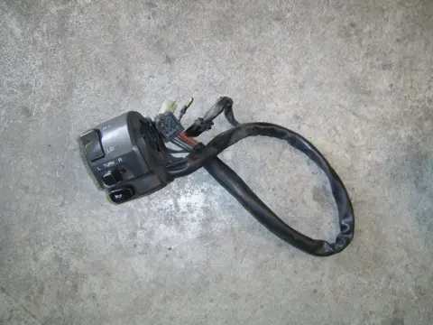 Handlebar switch assy left Kawasaki GPZ 500 1988 - 1994
