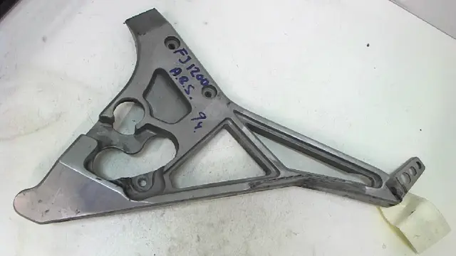 Main step holder left Yamaha FJ 1200 1988 - 1989