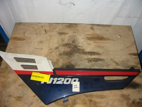 Cowl left rear Yamaha FJ 1200 1988 - 1989