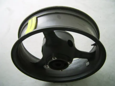 Rear wheel Kawasaki ZR 7 1998 - 2003