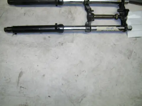 Front Fork left complete Yamaha FZ 750 1985 - 1991