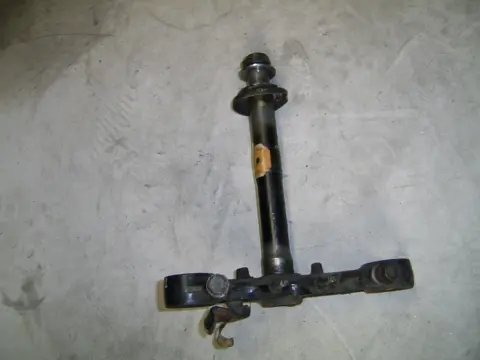 Steering stem Kawasaki GPZ 900 1984 - 1993