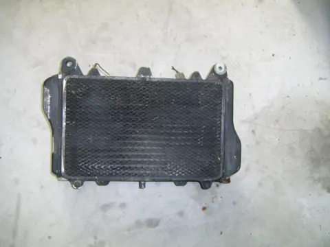 Radiator Kawasaki GPZ 900 1984 - 1993