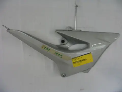 Cowl rear right Kawasaki ZR 7 1998 - 2003