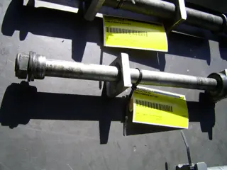 Rear axle Yamaha TRX 850 1996 - 2000