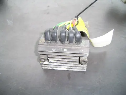 Regulator rectifier  Honda Goldwing GL 1974 - 1979