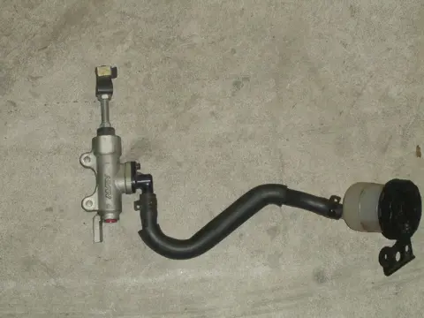 Rear brake master cylinder  Honda VFR 800 I 2002 - 2013