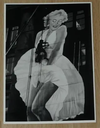 Postkaart Serie Humorfoto Knokke-Heist, Marilyn Monroe, 1983