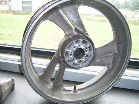 Rear wheel Honda NTV 650 1988 - 1997