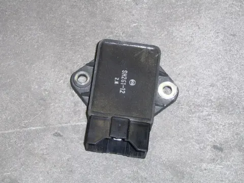 Regulator rectifier  Honda CBR 1000 F 1993 - 2000