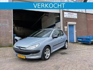 Peugeot 206 XS 1.4 | Airco | Cruisecontrol | Elektrische ramen