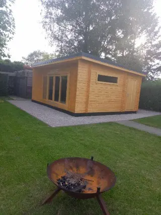 Tuinhuis-Blokhut Japan: 608 x 390 cm