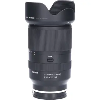 Tweedehands Tamron 18-300mm f/3.5-6.3 Di III-A VC VXD Sony E CM0562